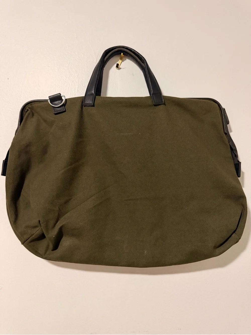 John Varvatos Olive Green Canvas Carryall Weekender Cargo Bag Detachable Strap
